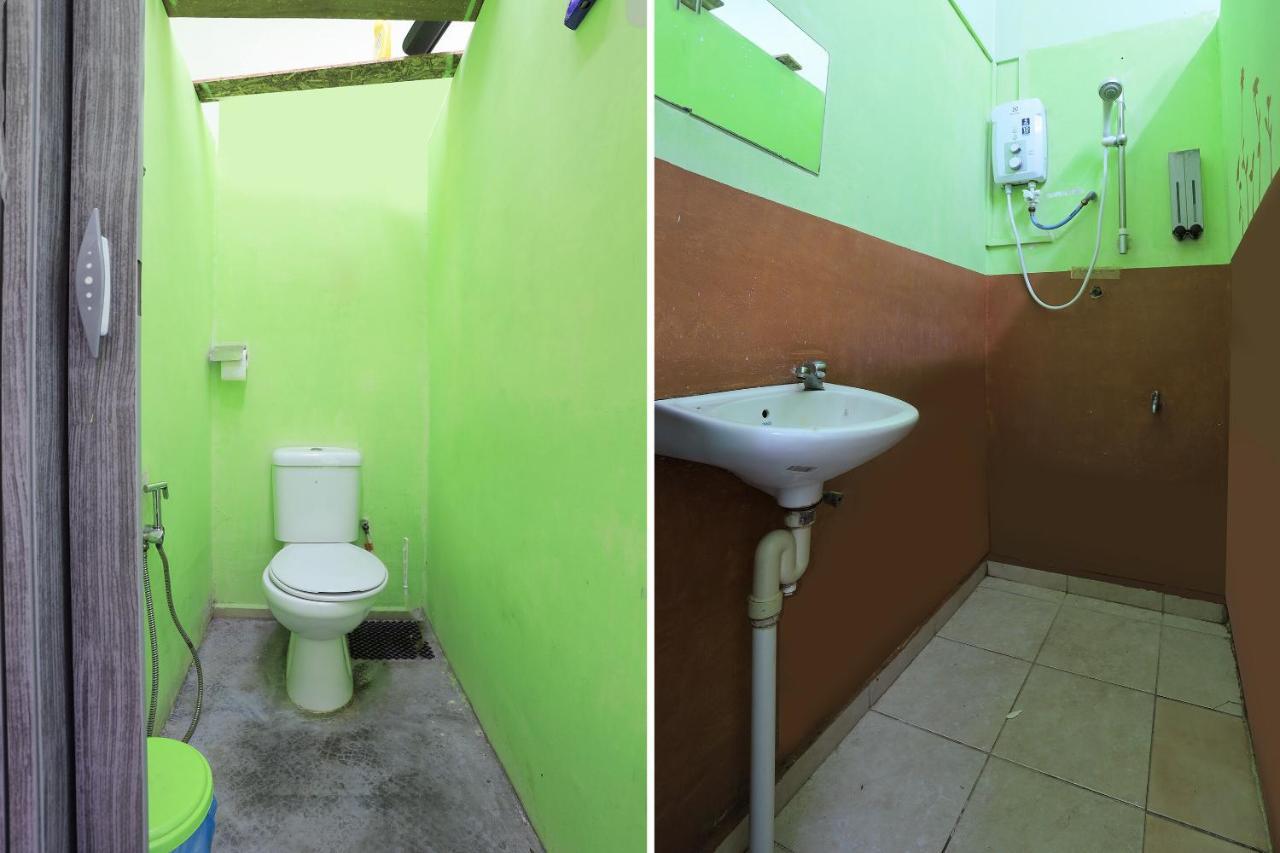 Oyo Home 90229, 3 Little Birds Homestay 4Bhk Malacca Εξωτερικό φωτογραφία
